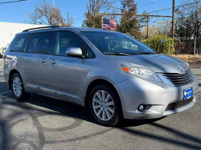 2017 toyota sienna xle premium