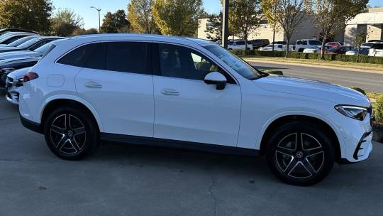 2025 Mercedes-Benz GLC