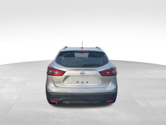 2022 nissan rogue sport sl