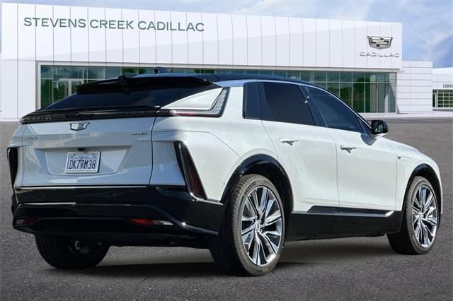 2024 cadillac lyriq luxury w/1se