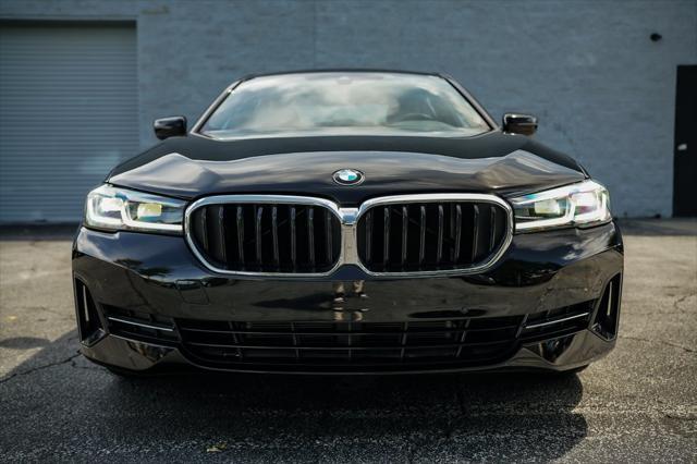 2021 bmw 530e base