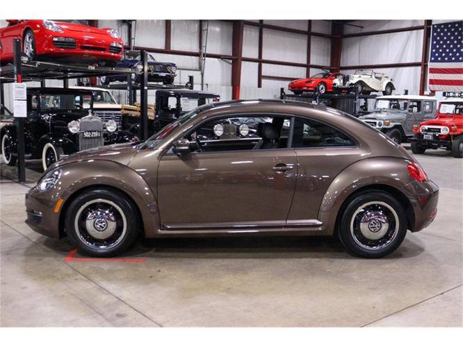 2013 volkswagen beetle in kentwood, michigan
