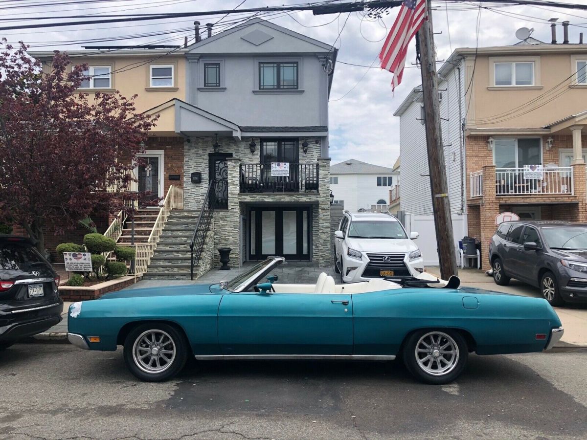 rare!! 1970 ford galaxy xl convertible,console shifter, bucket seats,351w