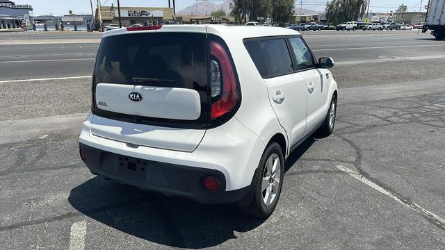 2019 kia soul base