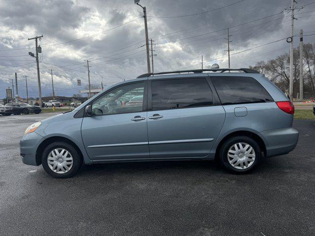 2006 toyota sienna le