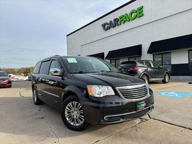 2016 chrysler town & country touring-l