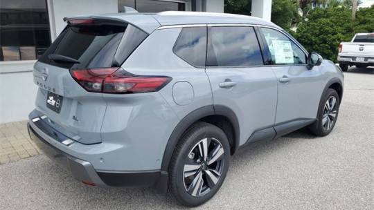 2025 Nissan
