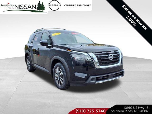 2023 nissan pathfinder sl