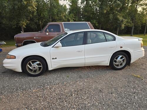 2001 pontiac bonneville sle