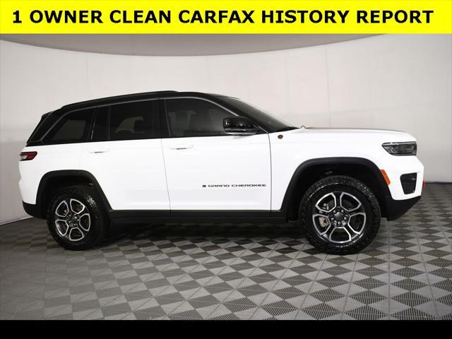2022 jeep grand cherokee trailhawk