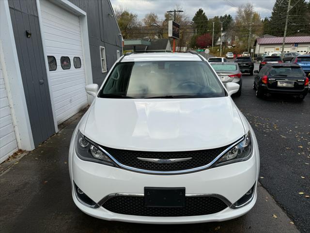 2017 chrysler pacifica touring-l