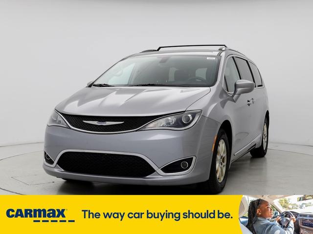 2020 chrysler pacifica touring l