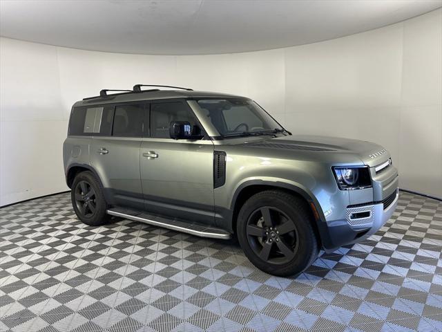 2022 land rover defender 110 se