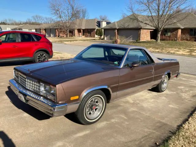 outstanding el camino conquista. low miles. automatic. gas saver. new tires