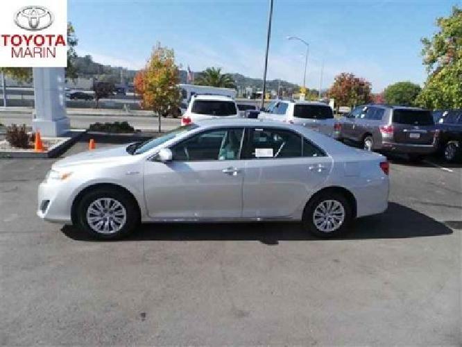 2014 toyota camry hybrid le in san rafael, ca