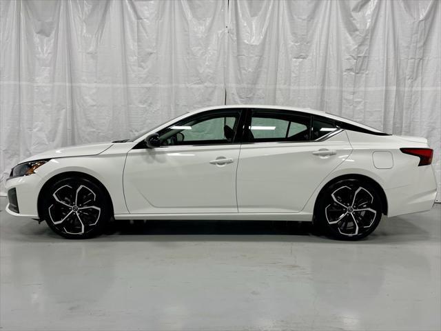 2024 nissan altima sr fwd