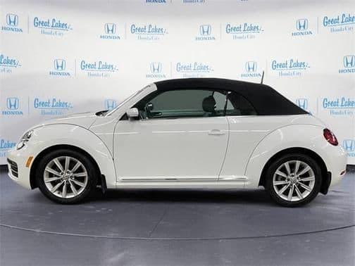 2019 volkswagen beetle 2.0t se in galeville, new york