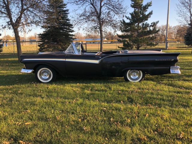 1957 ford skyliner fairlane 500 retractable top works! barn find no reserve
