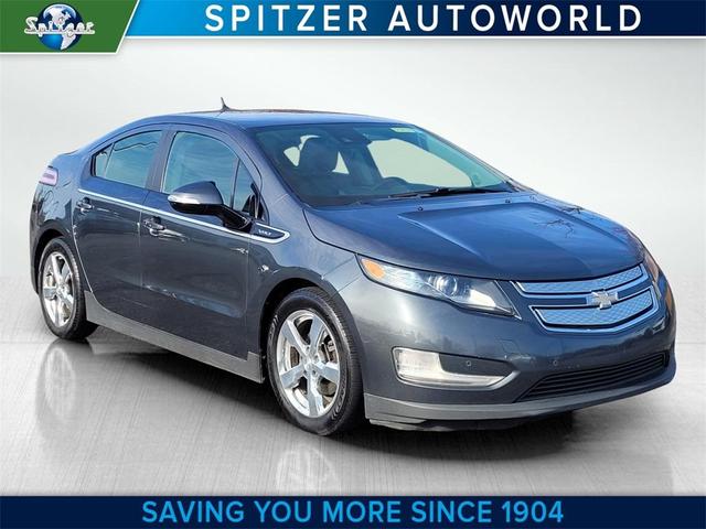 2013 chevrolet volt base