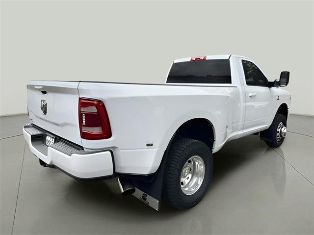 2022 ram 3500 big horn regular cab 4x4 8' box