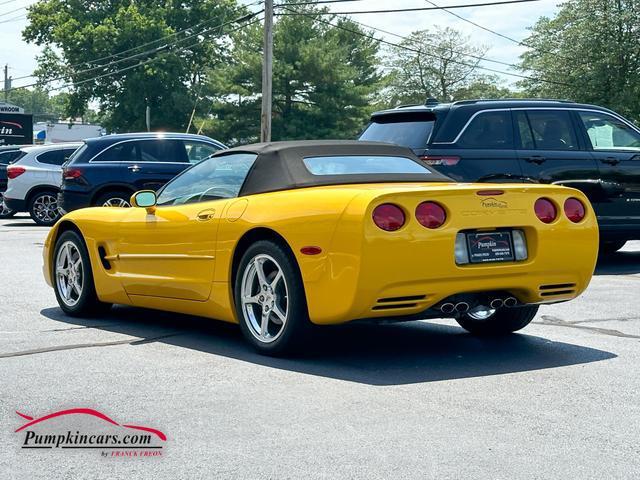 2003 chevrolet corvette base