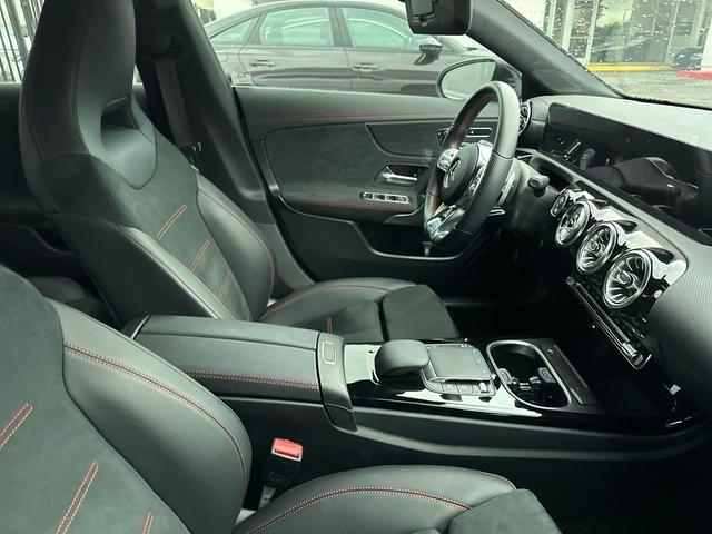 2023 mercedes-benz cla 250 base