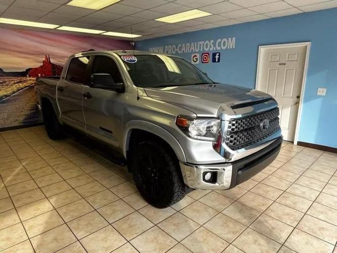 2018 toyota tundra crewmax sr5 4.6l v8 4x2 crewmax 5.6 ft. box 145.7 in. wb in worcester, massachusetts