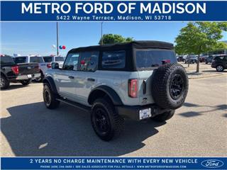 2022 Ford Bronco outer banks advanced