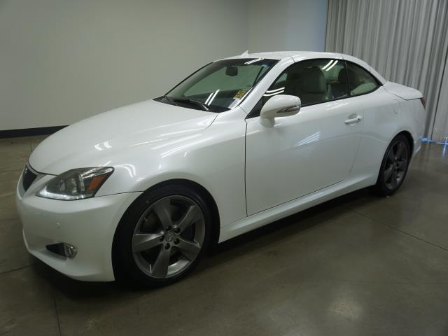 2011 lexus is 350c base 2dr convertible for sale in reno, nevada