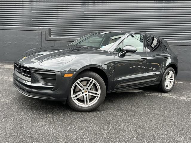2023 porsche macan base