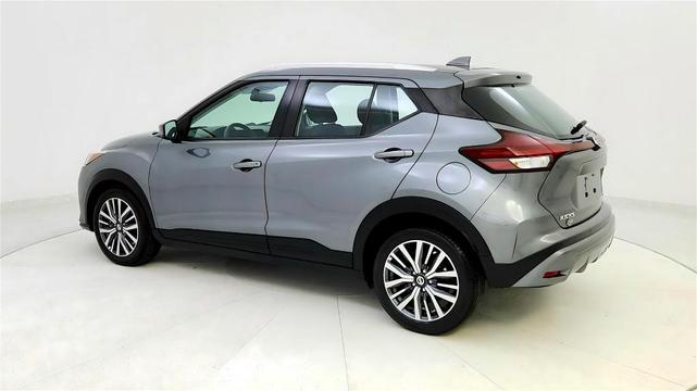 2021 nissan kicks sv