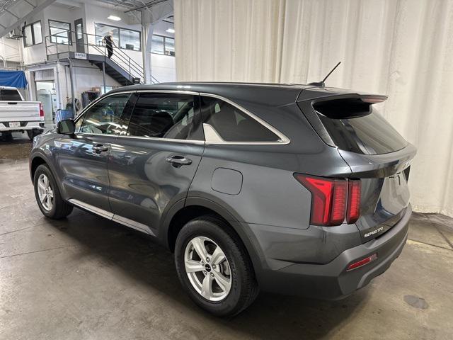 2023 kia sorento lx