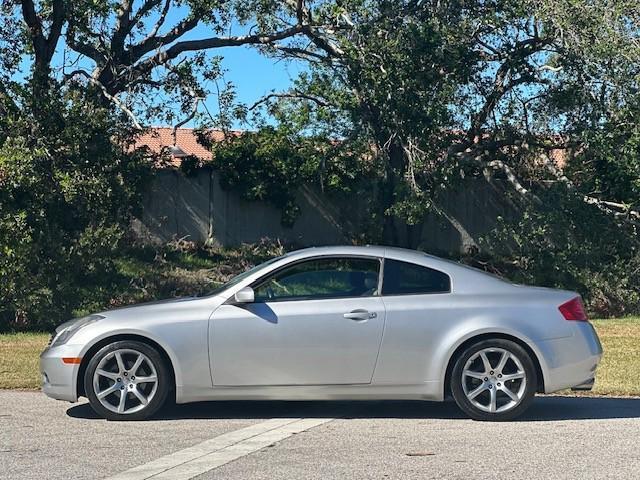 2003 infiniti g35 base