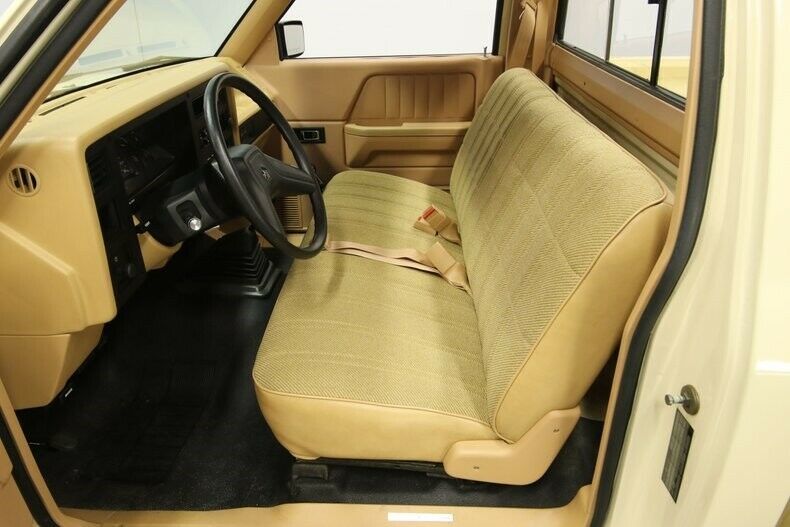 2.2l 4 cyl 5 speed believed 2,572 actual miles clean carfax 80's time capsule