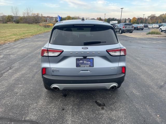 2022 ford escape sel