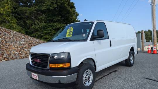 2022 GMC Savana