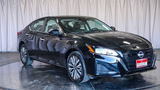 2025 Nissan Altima