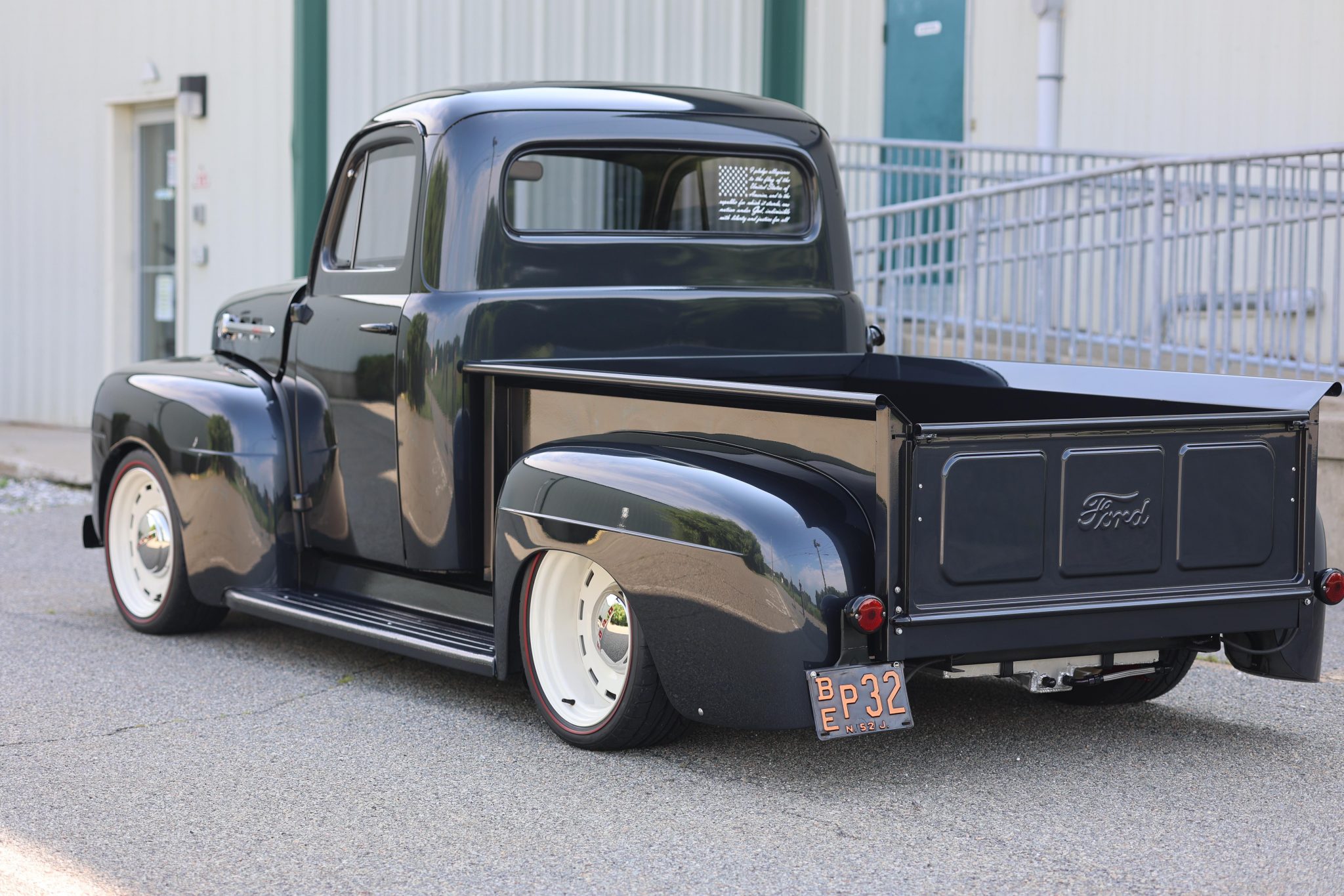 1952 ford f-1 pickup