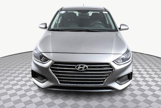 2022 hyundai accent se