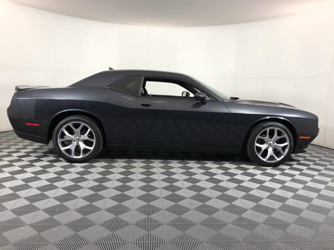 used 2016 dodge challenger sxt phoenix, az 85015 for sale in phoenix, arizona