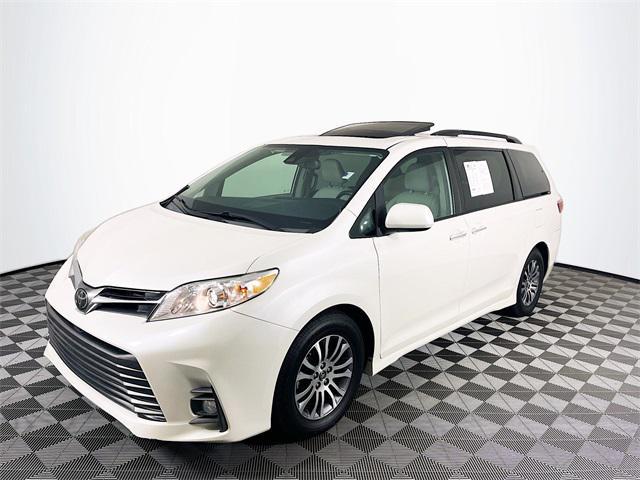 2020 toyota sienna limited premium