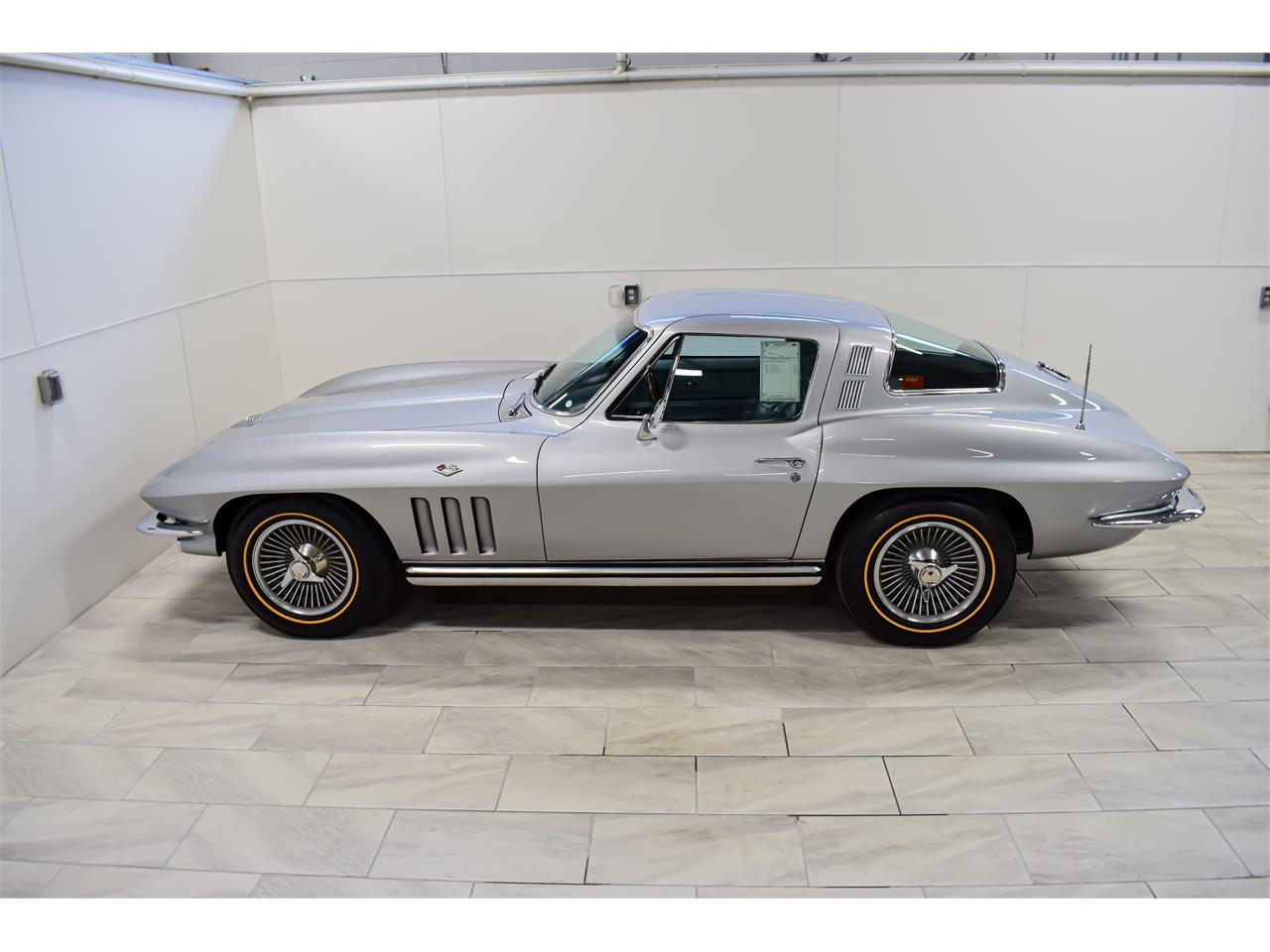 1965 chevrolet corvette