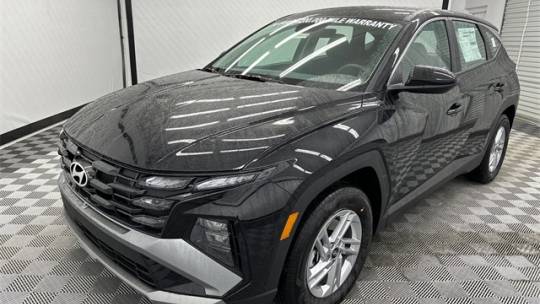 new 2025 hyundai tucson se fwd