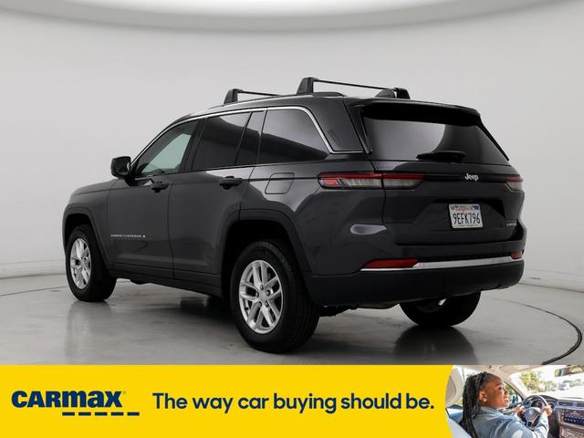 2023 jeep grand cherokee laredo