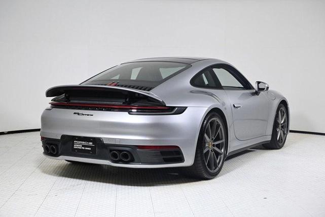 2021 porsche 911 carrera