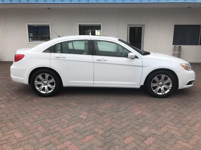 2012 chrysler 200 touring touring 4dr sedan for sale in kailua kona, hawaii