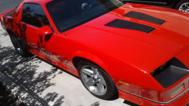 1987 chevrolet camaro iroc-z28 coupe 2-door 5.7l
