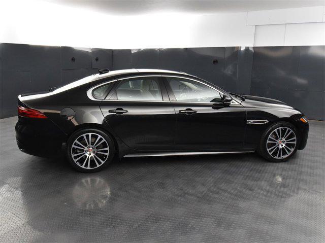 2021 jaguar xf r-dynamic se p300 awd automatic