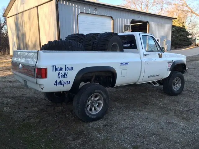 1983 chevy k2500 square body 4x4 truck, former mud racer, rust free square body