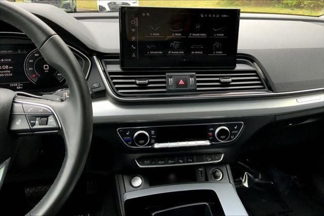 2024 audi q5 45 s line prestige